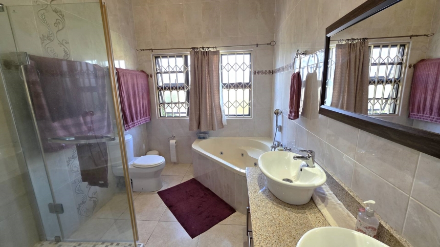 4 Bedroom Property for Sale in Leloko North West